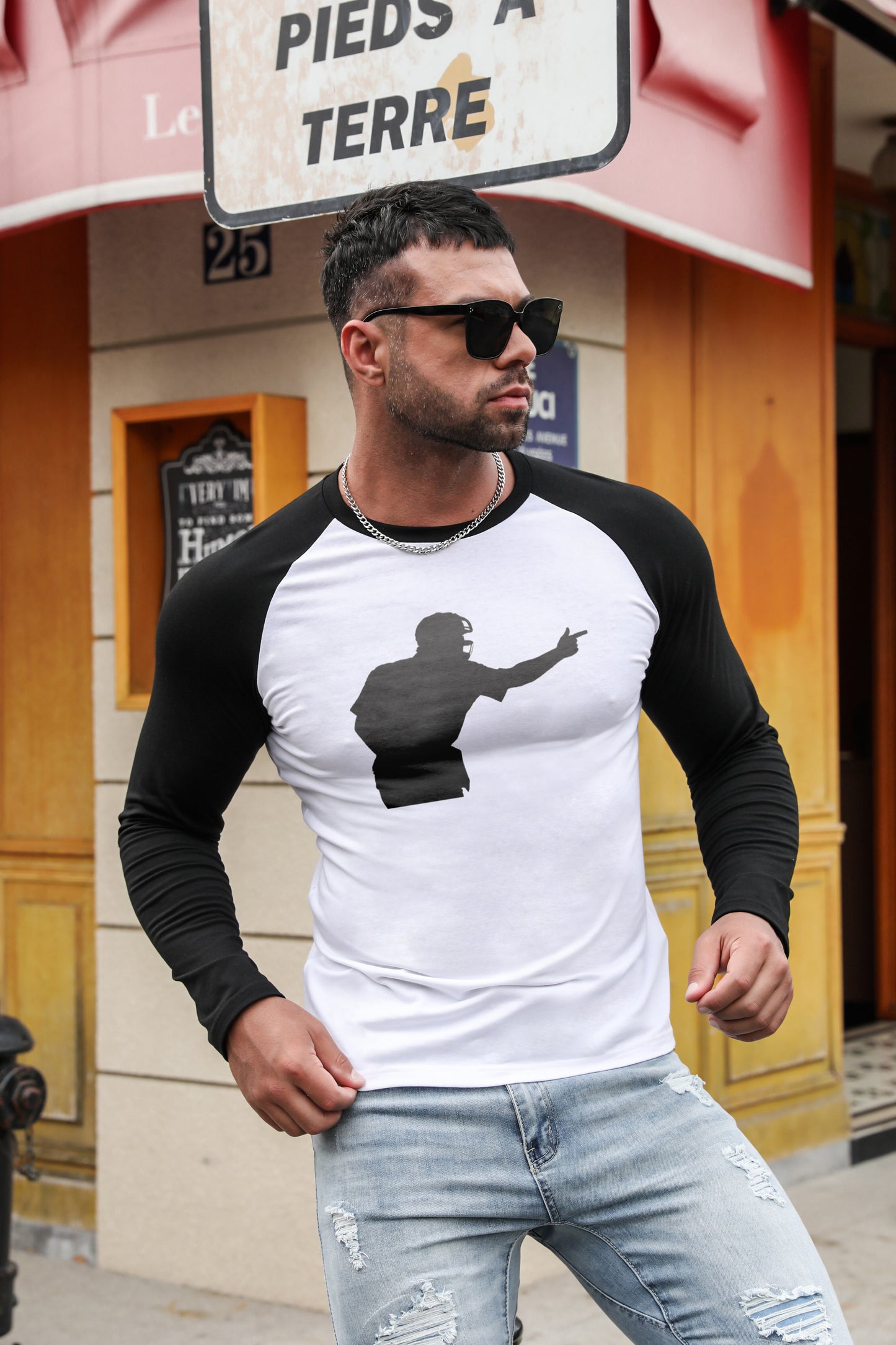 Men's Letter Skull Print Color Block Long Sleeve Top
